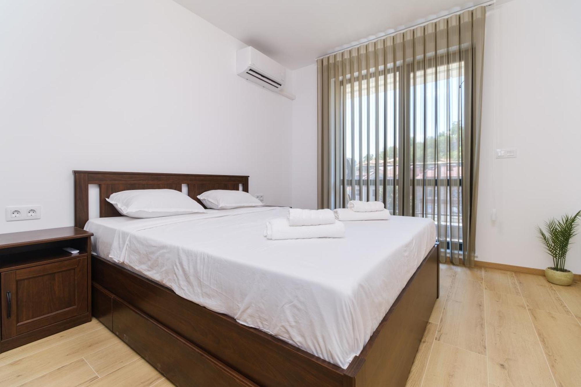 Modern 1-Bedroom Apartment With Free Parking Plowdiw Exterior foto